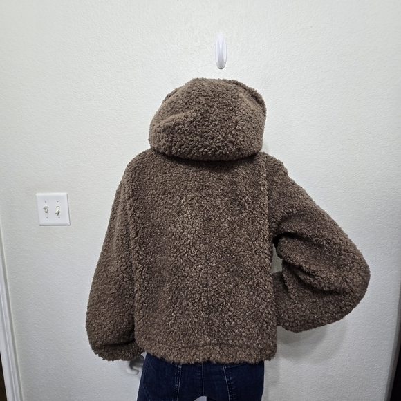 Lit Cozy Teddy Hooded Brown Jacket Size L - Picture 6 of 11